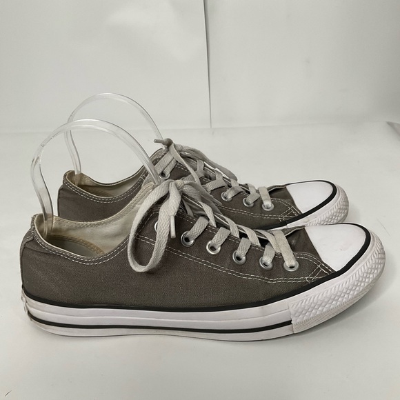 Converse Chuck Taylor All Star Low Tops Dark Grey Sneakers Unisex M 7.5, W 9.5 - Picture 4 of 14